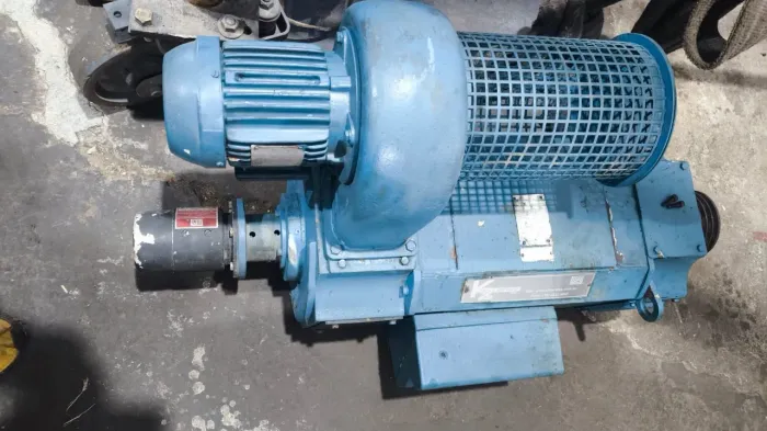 Combo Motor/ Servomotor com drivers Simens/WEG