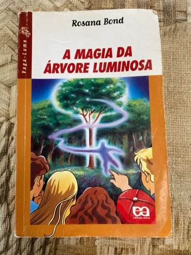 Livro A Magia da Árvore Luminosa