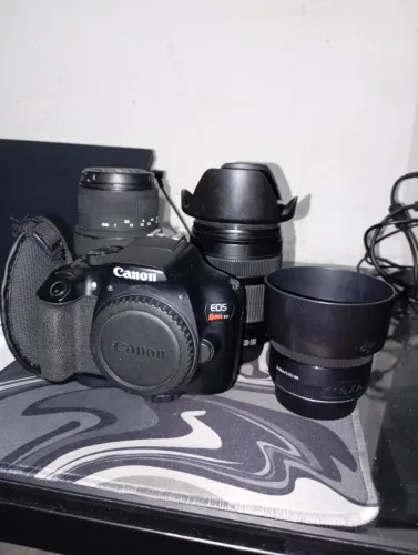 Câmera Canon T6 + 3 Lentes e Acessórios