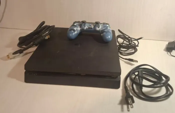 PS4 SLIM 500GB