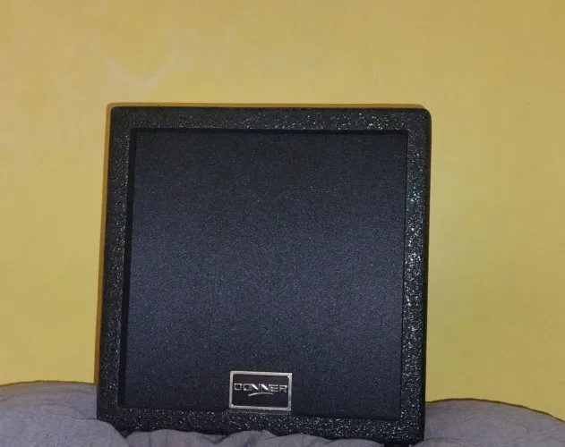 Amplificador de guitarra Donner