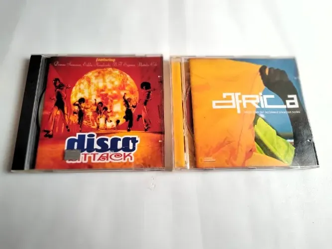 kit 2 cds coletâneas importadas africa e disco attack