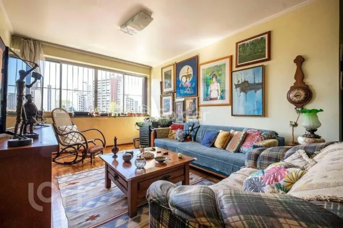 Apartamento à venda Rua Patápio Silva, Jardim das Bandeiras - São Paulo