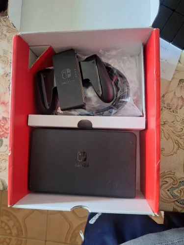 Nitendo switch oled desbloqueado 