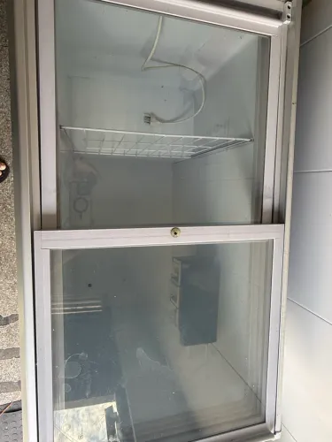 Freezer Expositor Horizontal EOS 230L Dupla Ação Eeh300 110V