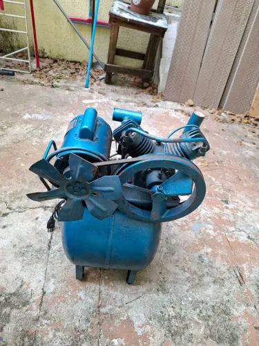Compressor Odontológica Stelo 1 cadeira