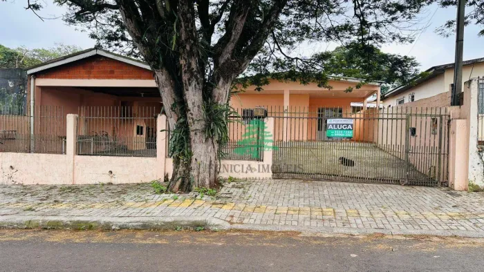 Casa com 3 dormitórios para alugar, 83 m² por R$ 2.600,00/mês - Jardim Karla - Foz do Igua