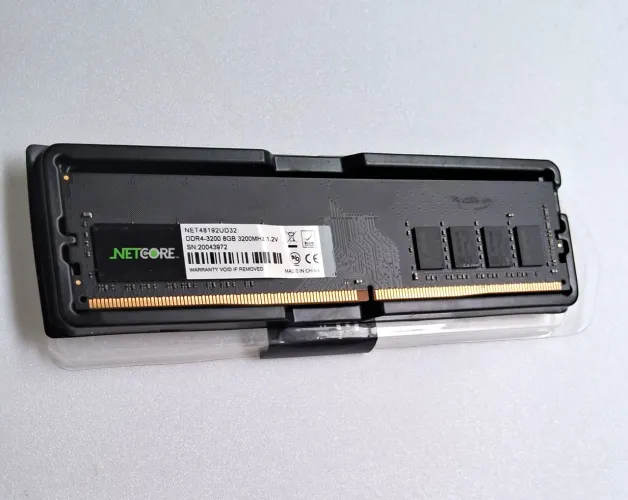 Memória RAM 8GB DDR4