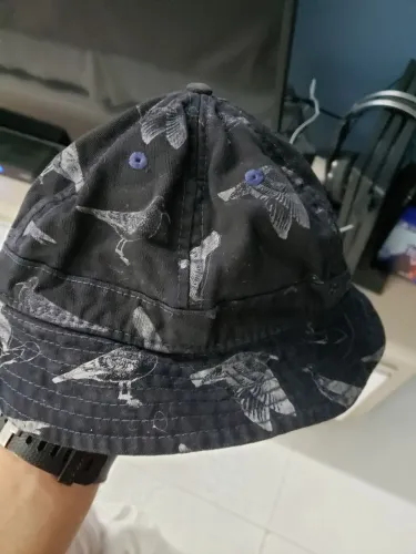 Bucket hat obey