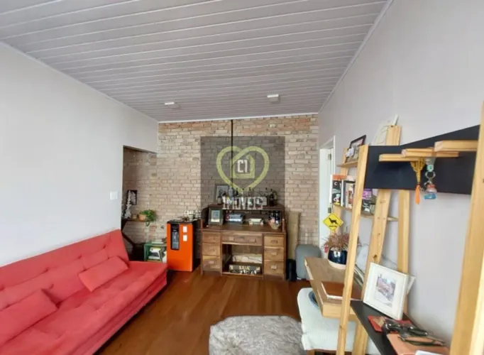 Casa de Vila Charmosa para Aluguel 95m²