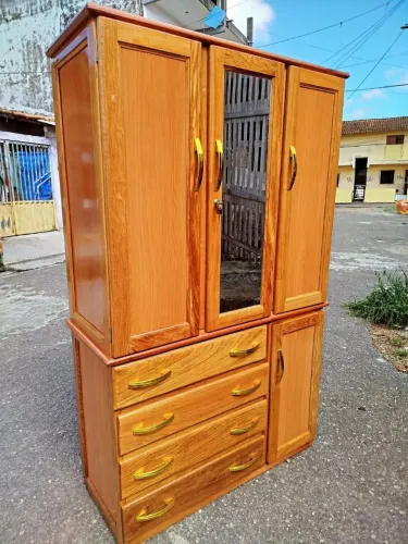 GUARDA - ROUPA NOVO DE SOLTEIRO 4 GAVETAS COM ESPELHO NOVO 