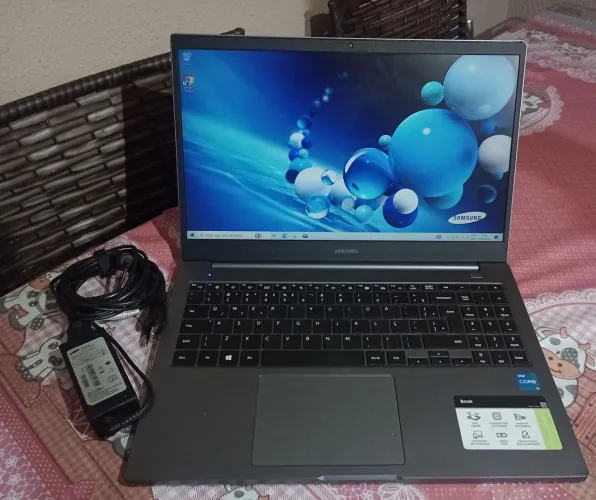 Notebook Samsung i3 11°Ger - 4GB - 1TB de HD
