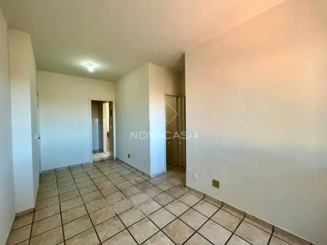 Apartamento com 2 dormitórios para alugar, 50 m² por R$ 1.570,00/mês - Planalto - Belo Hor