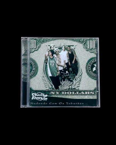 CD Charlie Brown Jr - Nadando Com Os Tubarões