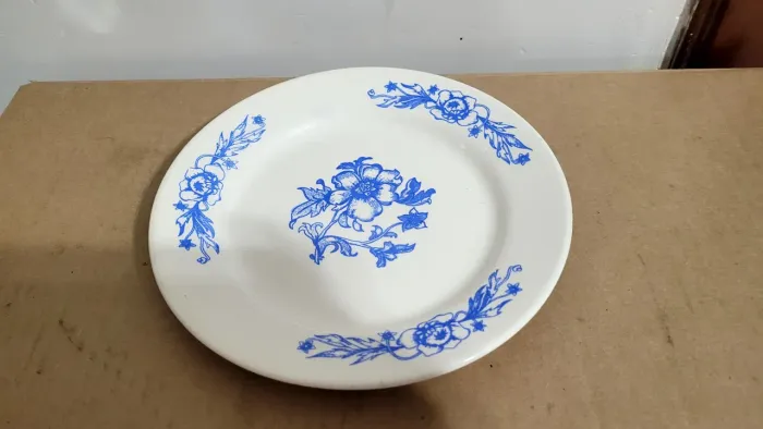 Prato floral de porcelana Oxford