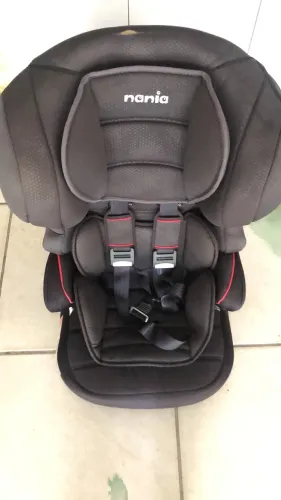 Cadeira de carro para crianças 