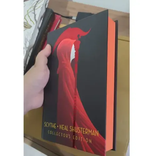 Scythe Collector''s Edition Neal Shusterman hardcover capa dura inglês importado