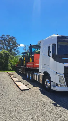 Vendo ou troco por mais novo fh 500 6x2.