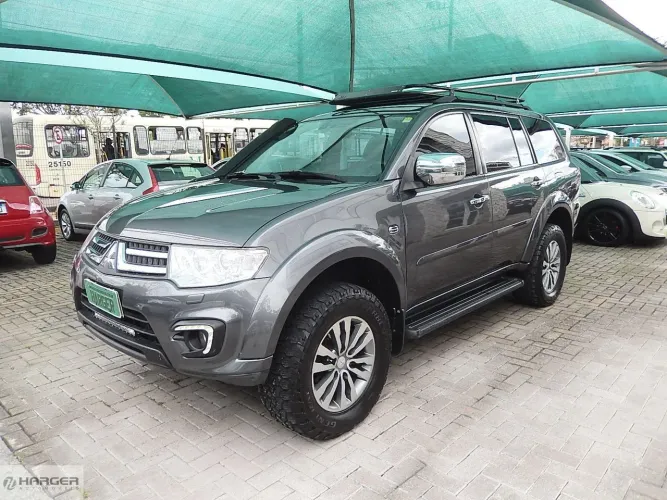 Mitsubishi Pajero HPE 3.2 4X4 T.i. Dies. 5P Aut. 2018