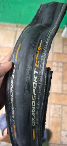 Pneu Continental 700X23