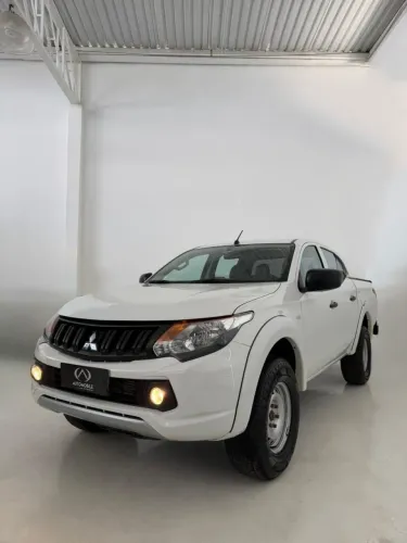 Mitsubishi L200 Triton Sport GL 2.4 Diesel 2023