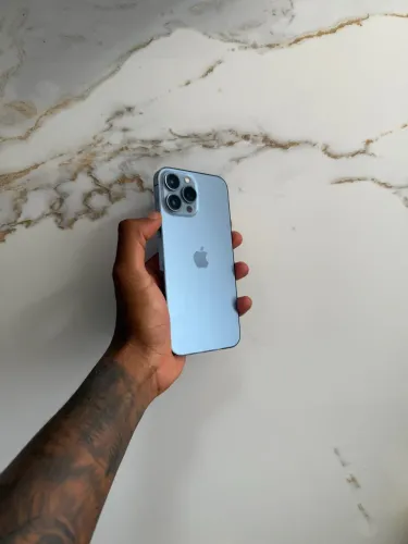 IPhone 13 Pro Max 256gb Azul bateria: 90%