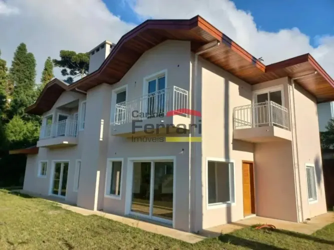 Campos do Jordão - Linda casa em condomínio exclusivo - 5 quartos (4 suites)