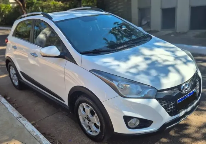 Hyundai HB20X Premium 1.6 Flex 16V Aut. 2014