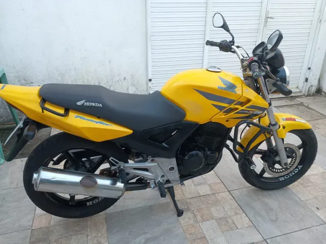 CBX 250 Twister 2008