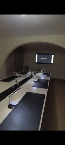 Mesa 6 lugares para escritório