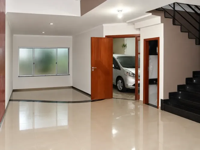 Sobrado para venda com 360 metros quadrados com 3 quartos em Jardim Ana Lúcia - Goiânia -