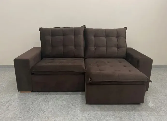 Sofá Retrátil e Reclinável Na Cor Marrom