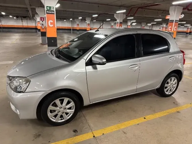 Toyota Etios XLS 1.5 Flex 5P Aut. 2017