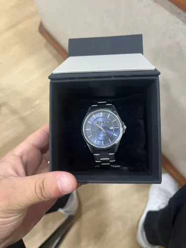 Vende se relógio