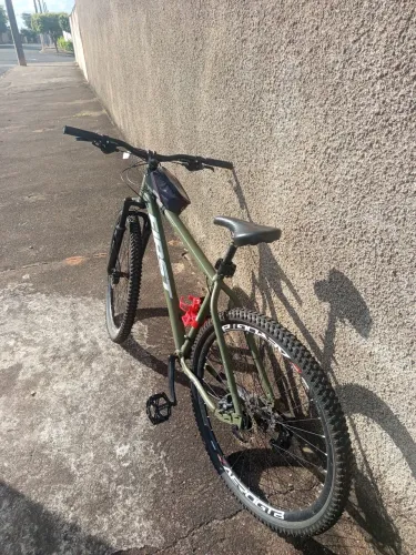 Bike de trilha em perfeito estado!!!
