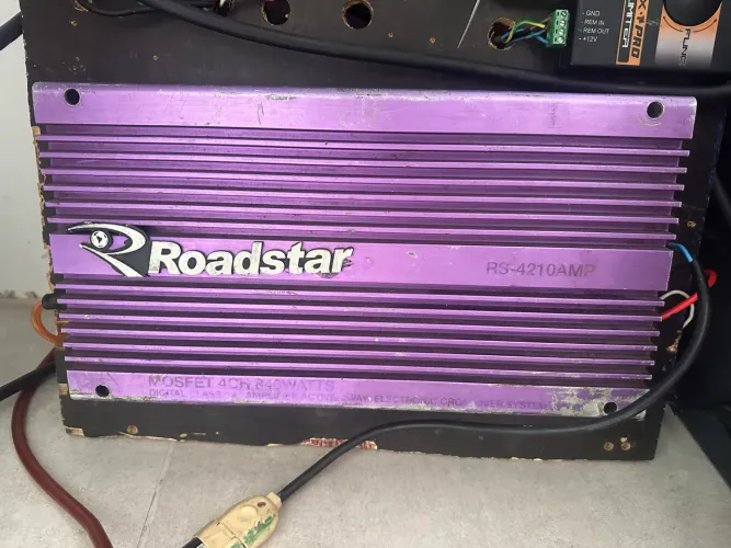 Módulo roadstar 840rms 4 canais