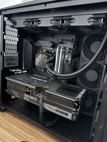 Watercooler Montech Hyperflow Silent 360mmmm