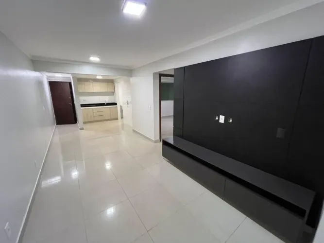 Imóvel para aluguel com 65 metros quadrados com 2 quartos
