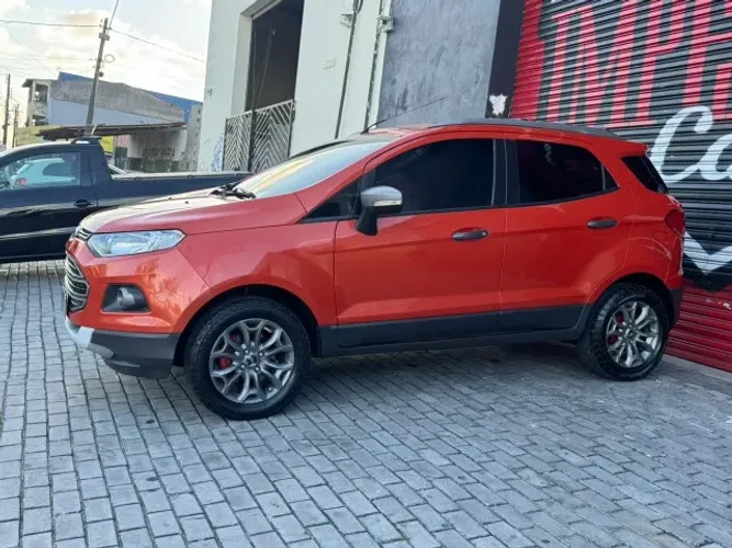Ford Ecosport Freestyle 1.6 16V Flex 5P 2014