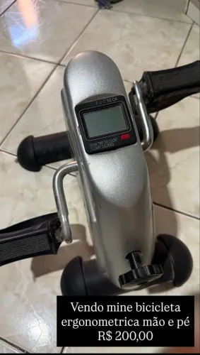 Bicicleta braços e pernas
