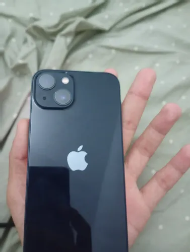 iPhone 13 todo original sem detalhes, acompanha 5 capinhas e carregador