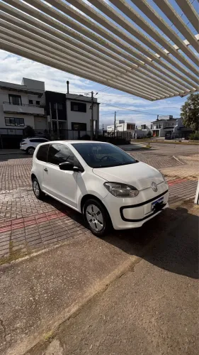 Volkswagen Up! Take 1.0 T. Flex 12V 3P 2015