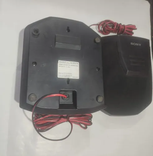 SONY Par de caixas de som acústica Surrond SS-SR991B R$100,00 leia a descrição.