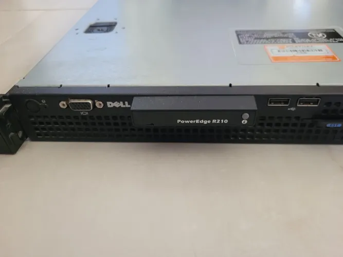 Servidor Dell r210