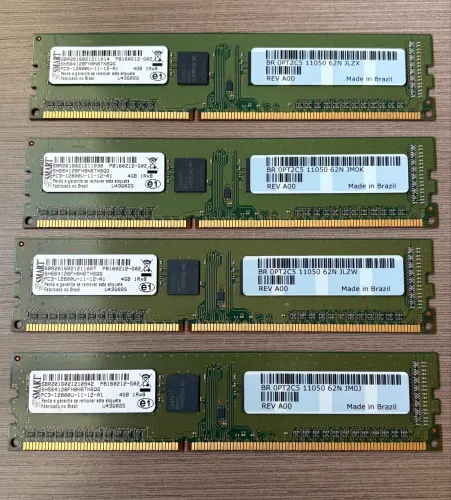 Memória RAM - 4 x 4 GB = 16GB