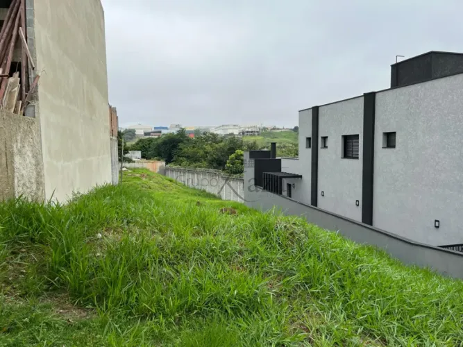 Oportunidade - Terreno em Condomínio - Jardim Califórnia - Jacareí - Residencial Vivva Res