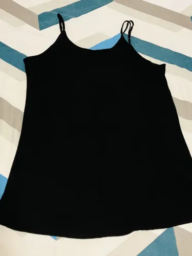 BLUSA PRETA DE CETIM