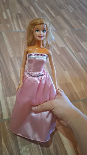 Barbie Moda e Magia e Magia de Aladus