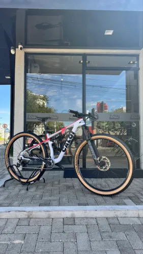 Caloi Elite FS 2025 tamanho 15