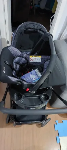 Kit Carrinho de bebe + bebe conforto cosco 